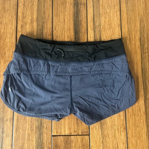 lululemon speed up shorts - Picture 2 of 3